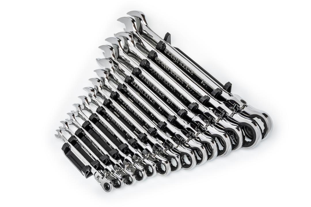 14 Piece 90-Tooth 12 Point Flex Head Ratcheting Combination SAE